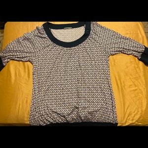 Cute boatneck marks & spencers top. Size 20 uk (size 16 us).